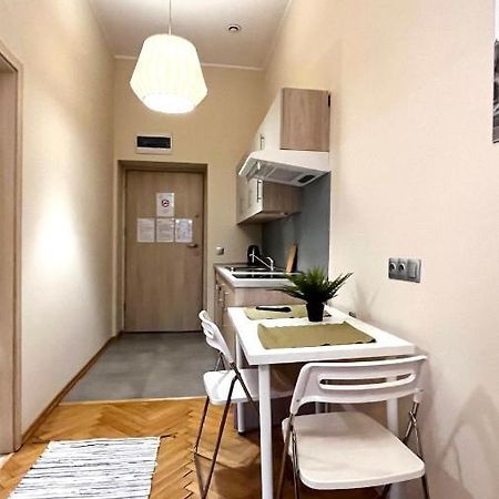 Homely Studio Krakow Bagian luar foto