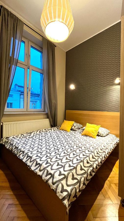 Homely Studio Krakow Bagian luar foto